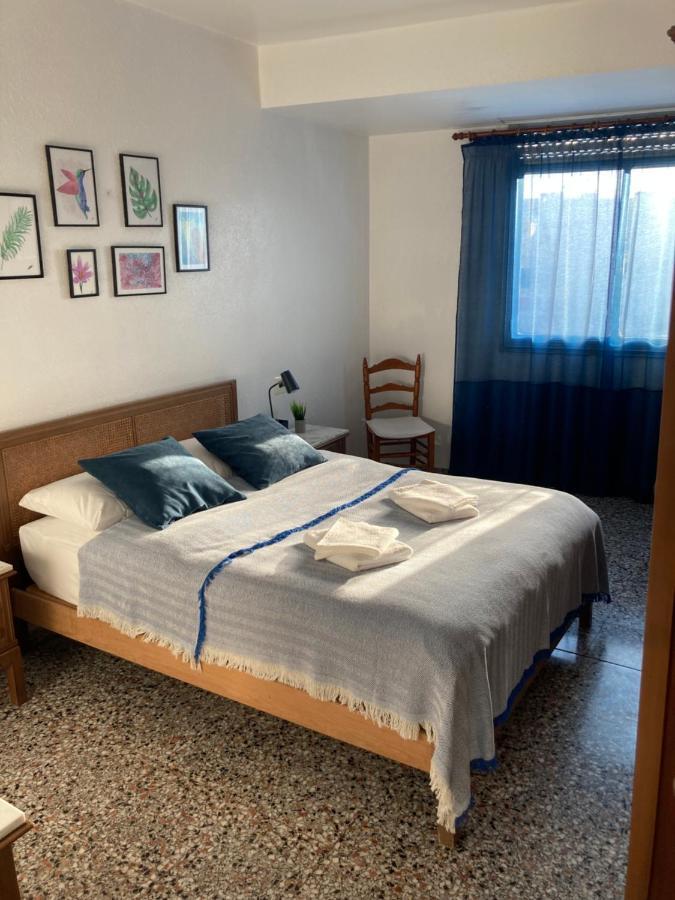 Apartamento Tres Soles Solo Familias Gandia Exterior photo